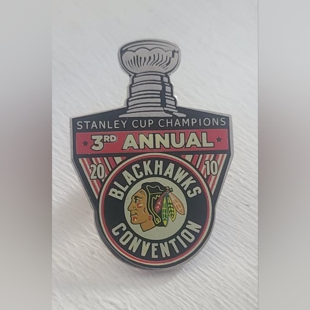 Chicago Blackhawks Hockey Third Annual Convention 2010 Lapel Pin
